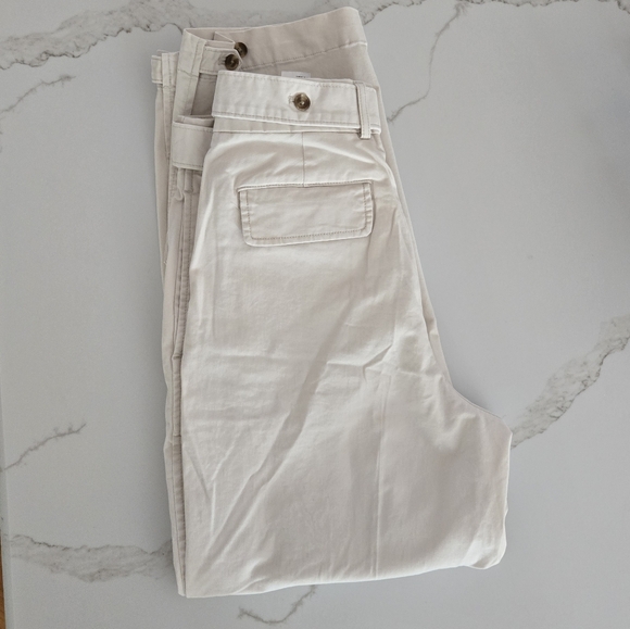 Banana Republic Authentic Straight Chino Pant - Picture 4 of 10